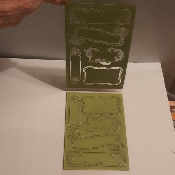 Cuttlebug Fanciful Labels Embossing Folder 5 Variations - Picture 9 of 11